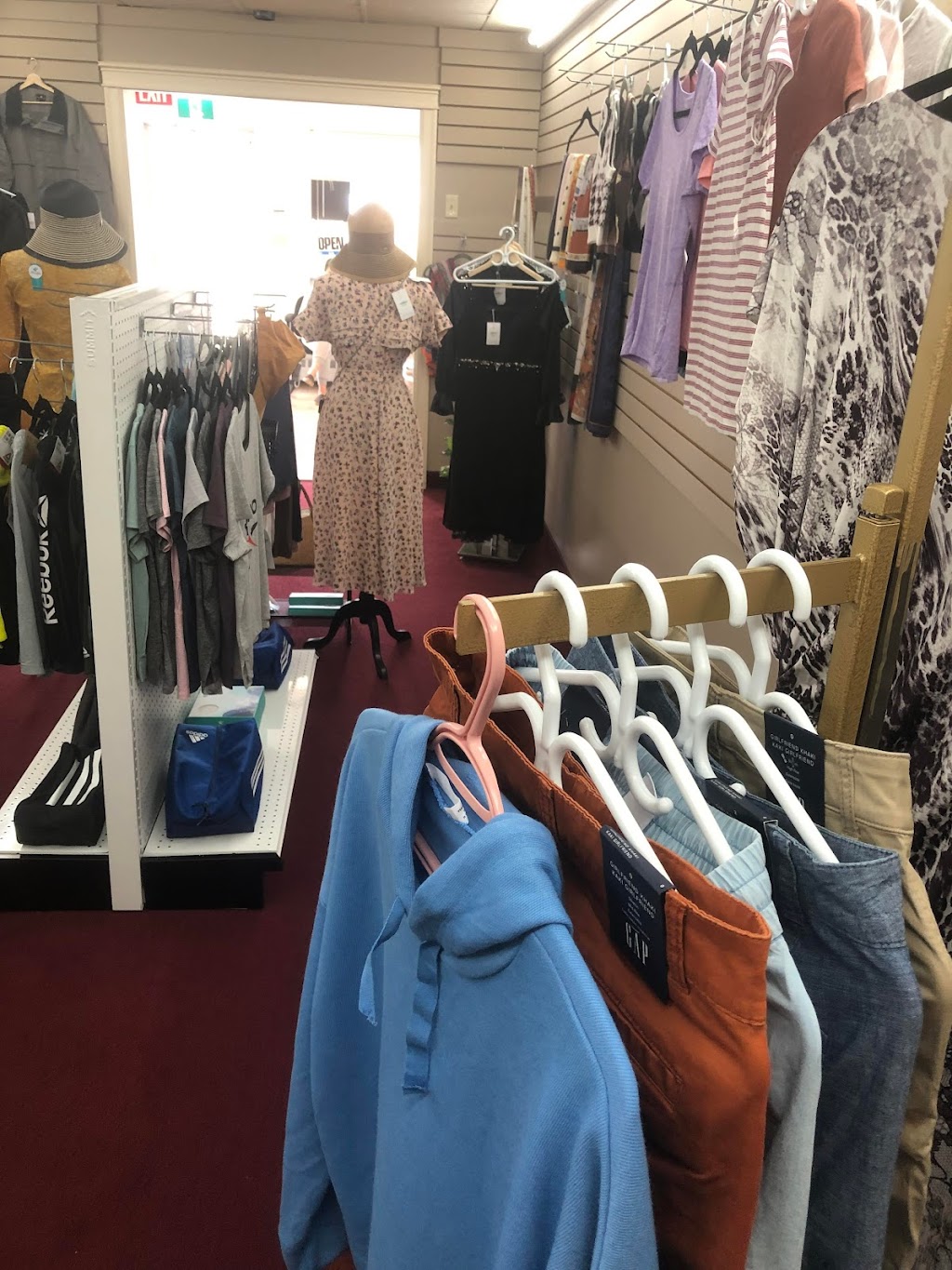 Lupine Boutique | 161 Maypoint Rd Unit 5, Charlottetown, PE C1E 1X6, Canada | Phone: (902) 916-9996