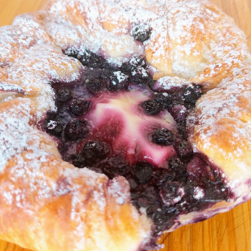 COBS Bread Bakery | 150 Crowfoot Crescent NW #107, Calgary, AB T3G 3T2, Canada | Phone: (403) 239-2666