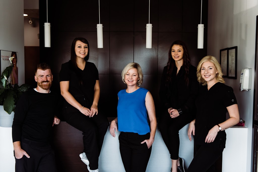 iDental | 31 Southridge Dr #161c, Okotoks, AB T1S 2N3, Canada | Phone: (403) 995-0040