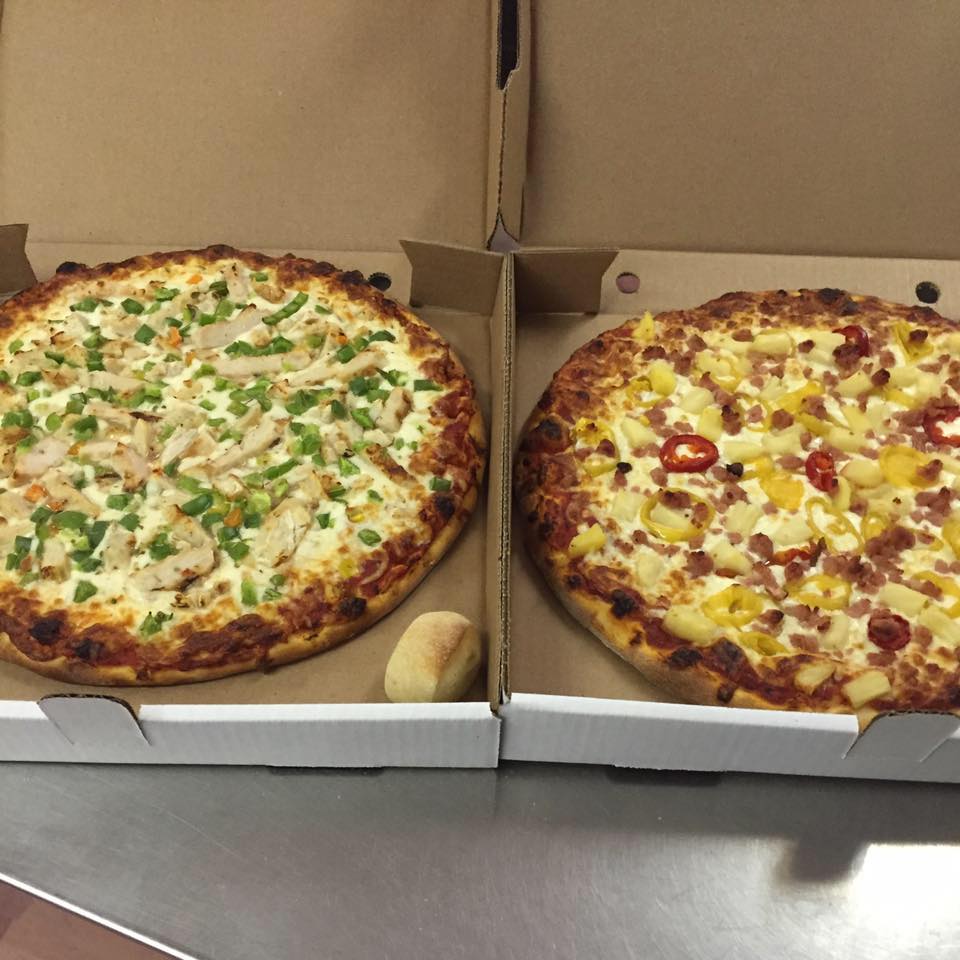 Truros Pizza House | 250 Willow St, Truro, NS B2N 5A2, Canada | Phone: (902) 893-7888