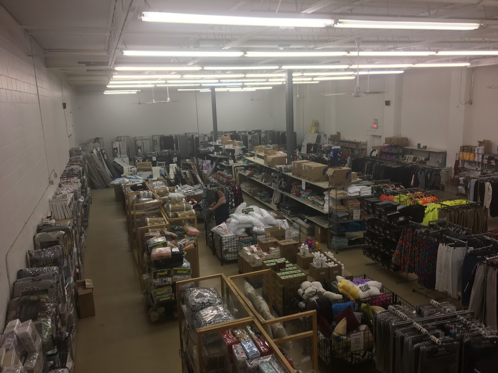 Direct Liquidation | shopping mall | 479 Hume St, Collingwood, ON L9Y 1W8, Canada | 7054438331 OR +1 705-443-8331
