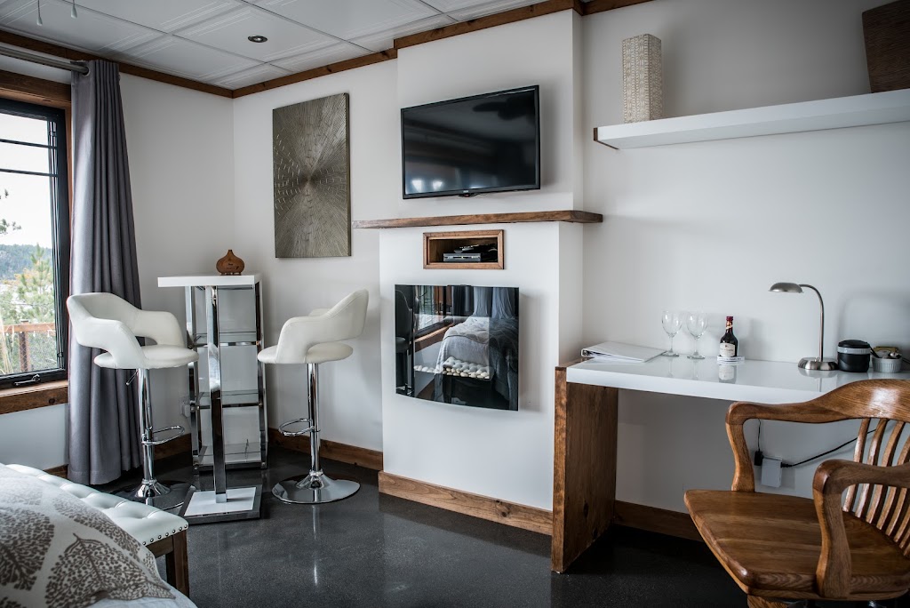 Gîte Du Haut Des Arbres | 744 du, Chem. du Ruisseau-Lachance, Chicoutimi, QC G7H 5A7, Canada | Phone: (418) 815-4667