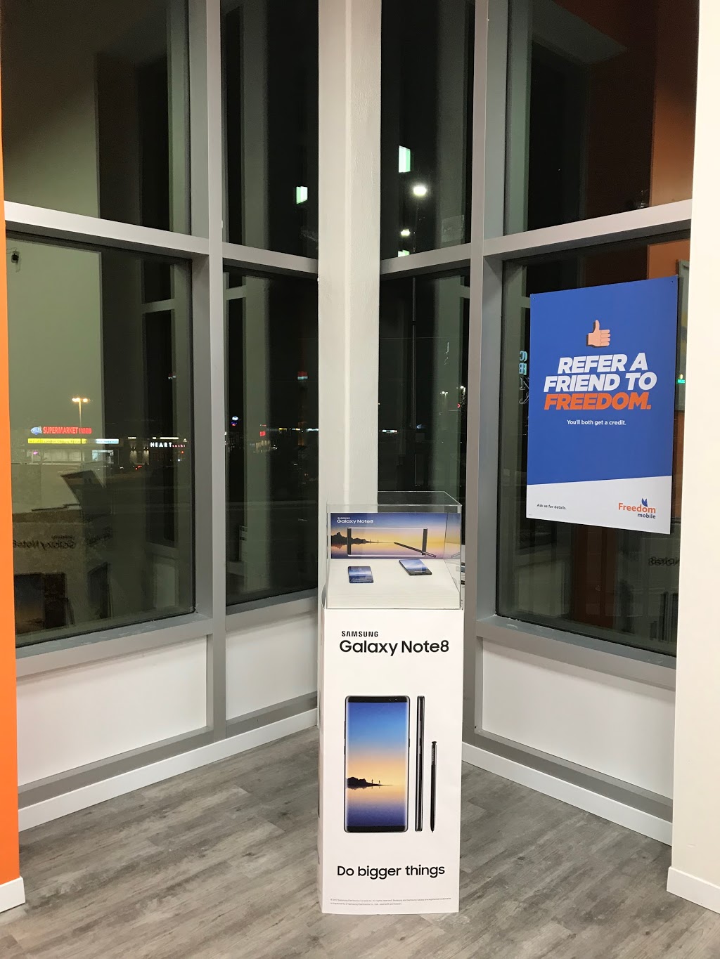 Freedom Mobile | 551 Oxford St W a3106, London, ON N6H 0H9, Canada | Phone: (226) 224-3435