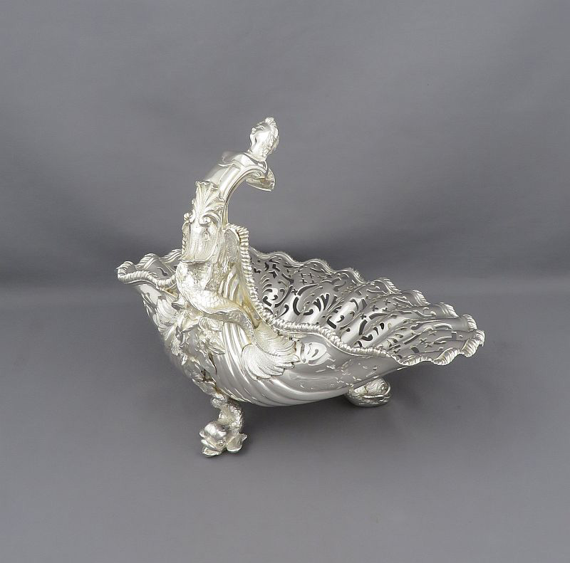 JH Tee Antiques Ltd | 1631 W 3rd Ave, Vancouver, BC V6J 1K1, Canada | Phone: (604) 261-0398