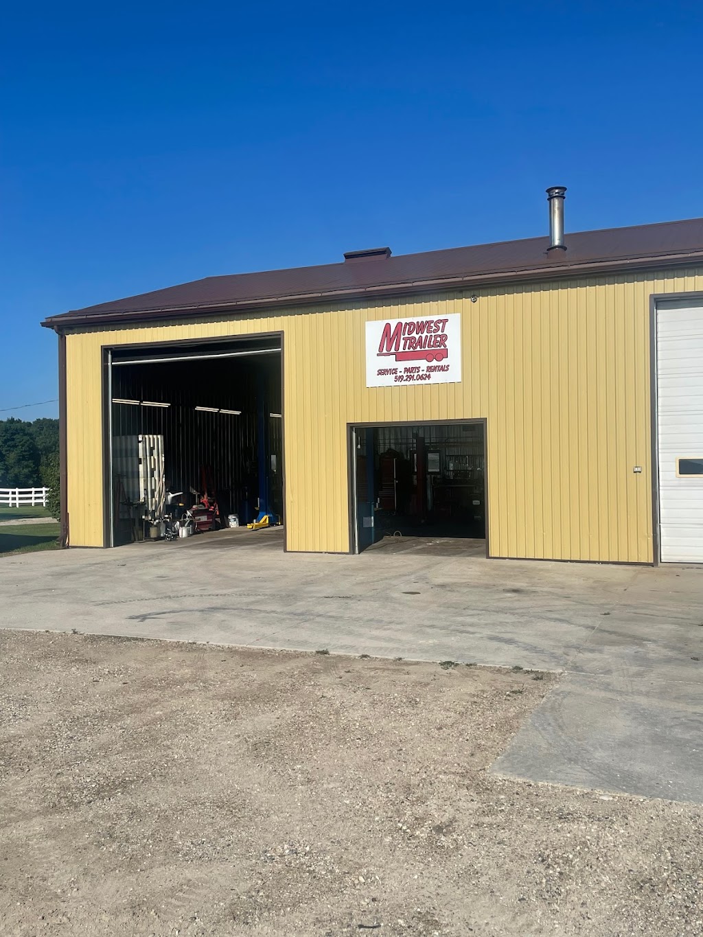 Midwest Trailer | 8574 Road 175, Gowanstown, ON N0G 1Y0, Canada | Phone: (519) 291-0624