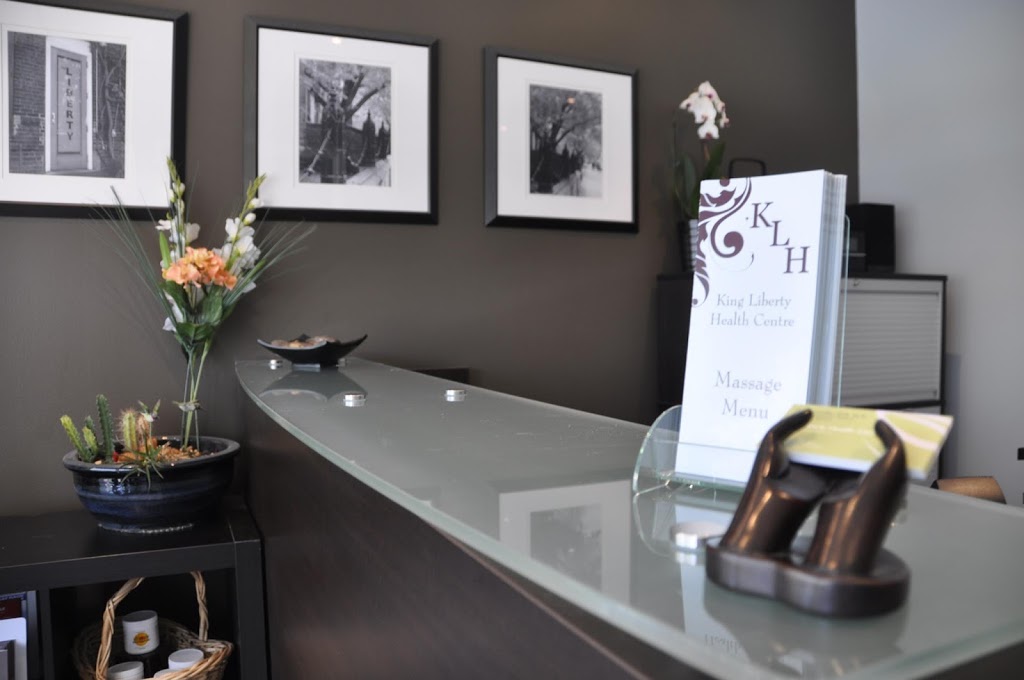 King Liberty Health Centre | 131 Jefferson Ave, Toronto, ON M6K 3E4, Canada | Phone: (647) 350-2932