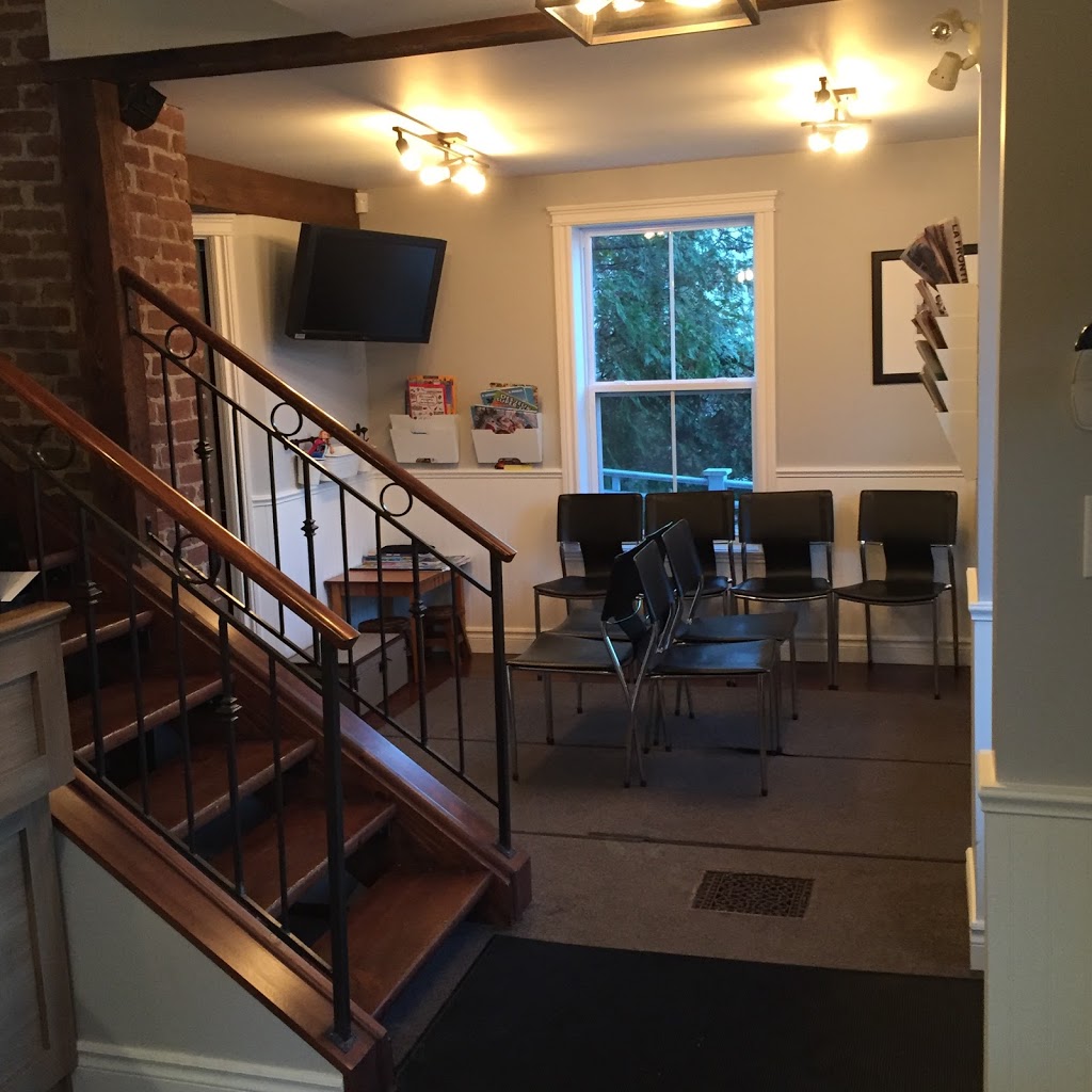 Clinique Dentaire Pariseau & Associés | 2 Rue Principale E, Magog, QC J1X 1Y3, Canada | Phone: (819) 843-8440