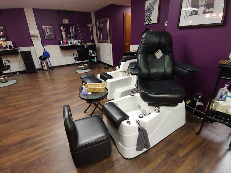 Designing Style Hair & Nail Salon | 6989 Transit Rd, East Amherst, NY 14051, USA | Phone: (716) 639-7400