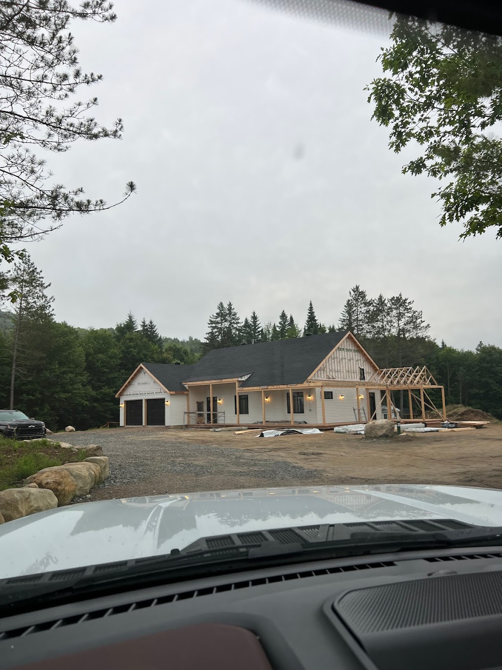 Arlau Construction Inc. | 115 Chem. du Roi, Saint-Colomban, QC J5K 1C7, Canada | Phone: (514) 882-5825