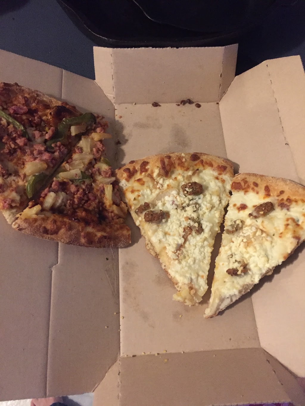 Dominos | 71 Charing Cross St Unit #7, Brantford, ON N3R 2H4, Canada | Phone: (519) 759-1130