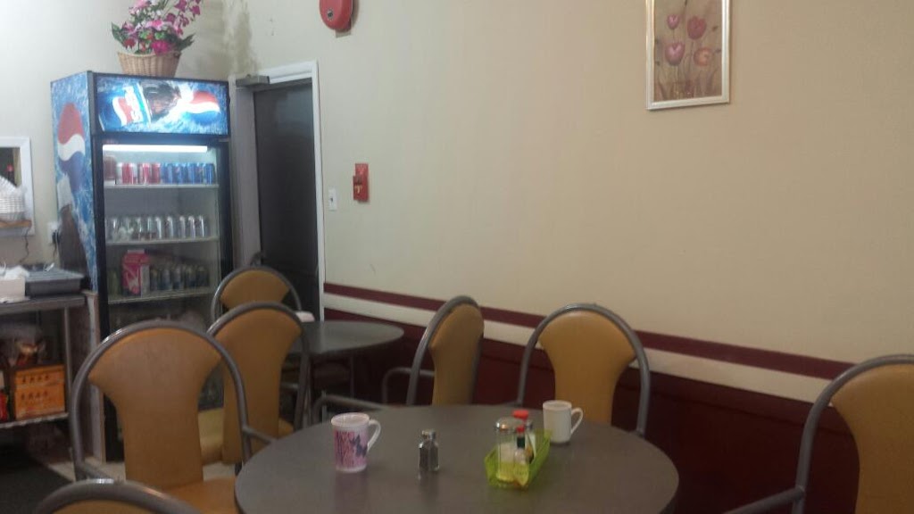 headingley hotel | 146 Bridge Road, Headingley, MB R4H 1G8, Canada | Phone: (204) 888-8865