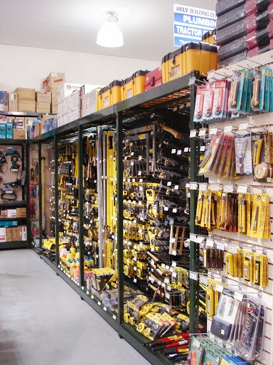 Black Creek Farm & Feed Supply | 2184 Lalum Rd, Black Creek, BC V9J 1H6, Canada | Phone: (250) 337-8922