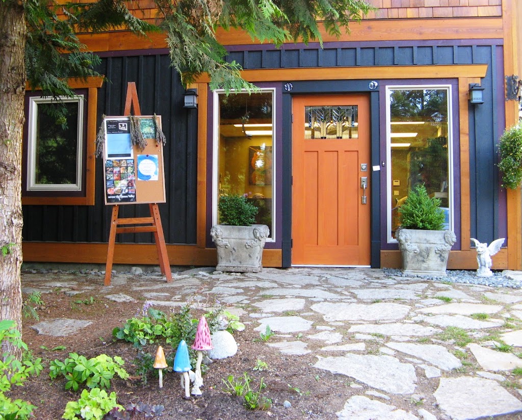 Ravens Moon Craft Cidery | 4905 Darcy Rd, Courtenay, BC V9J 1R5, Canada | Phone: (250) 338-9765