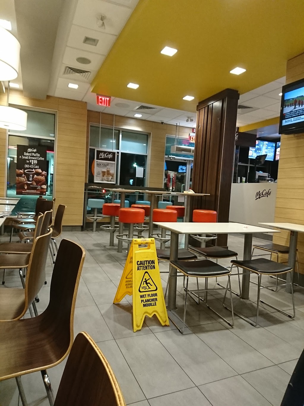 McDonalds | 18423 Hurontario St, Caledon Village, ON L7K 0Y4, Canada | Phone: (519) 927-9828
