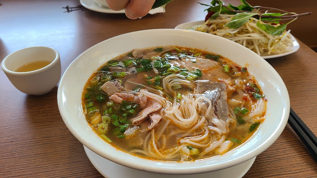 Pho Vietnam | 1280 Kennedy Rd, Scarborough, ON M1P 2L5, Canada | Phone: (416) 755-0909