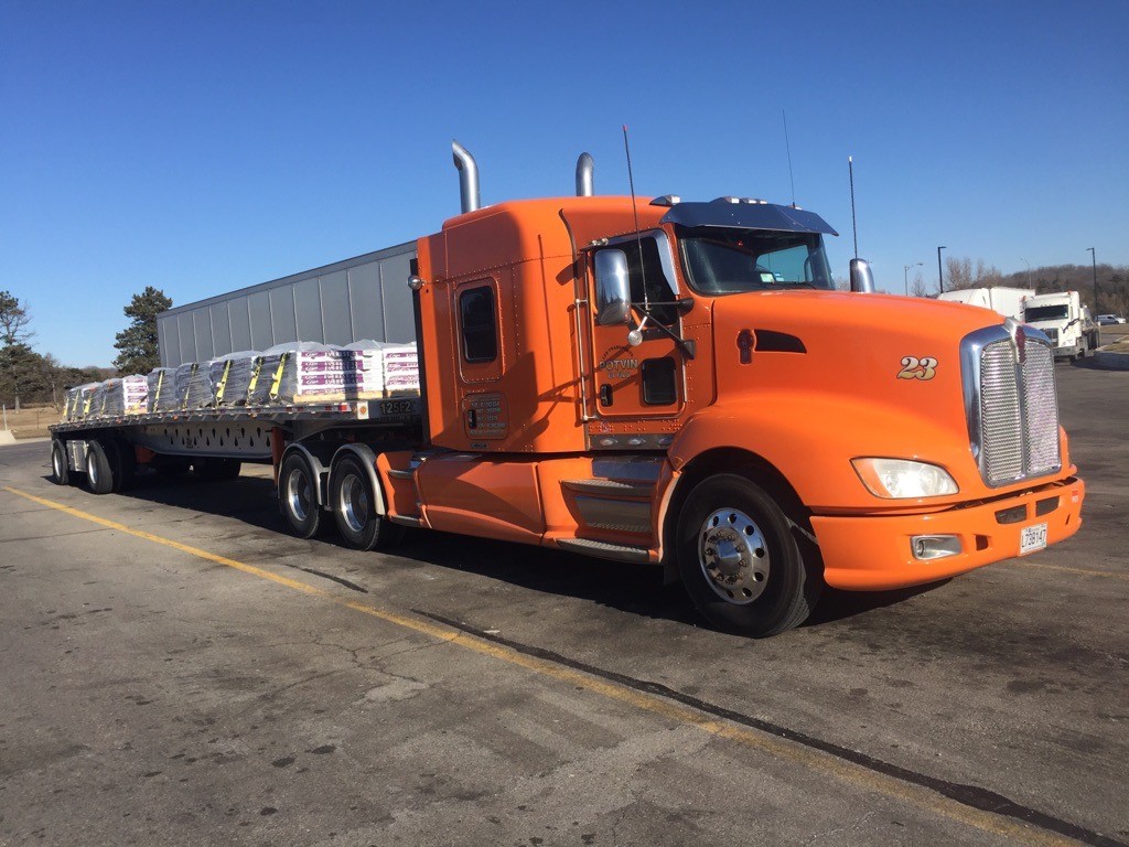 Transports Potvin & Max Quality | 470 Rue Principale, Saint-Mathieu, QC J0L 2H0, Canada | Phone: (450) 632-2032