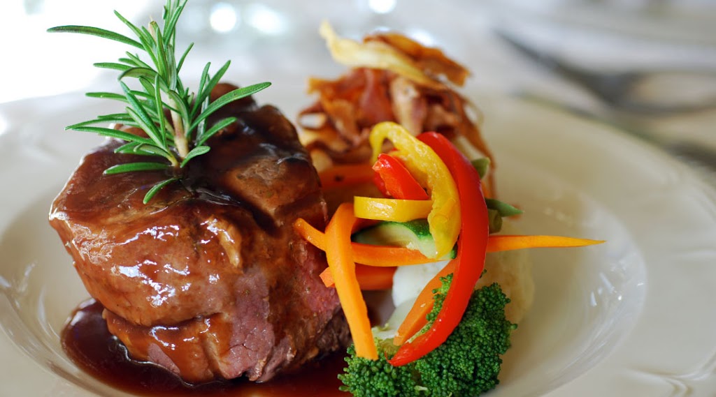 Flambé Catering | 100 Alder Ave, Kaleden, BC V0H 1K0, Canada | Phone: (250) 486-8939