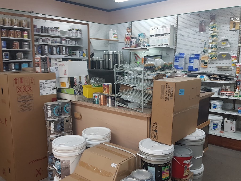 BMR Esquimau | 6635 Rue de Marseille, Montréal, QC H1N 1M1, Canada | Phone: (514) 256-1151