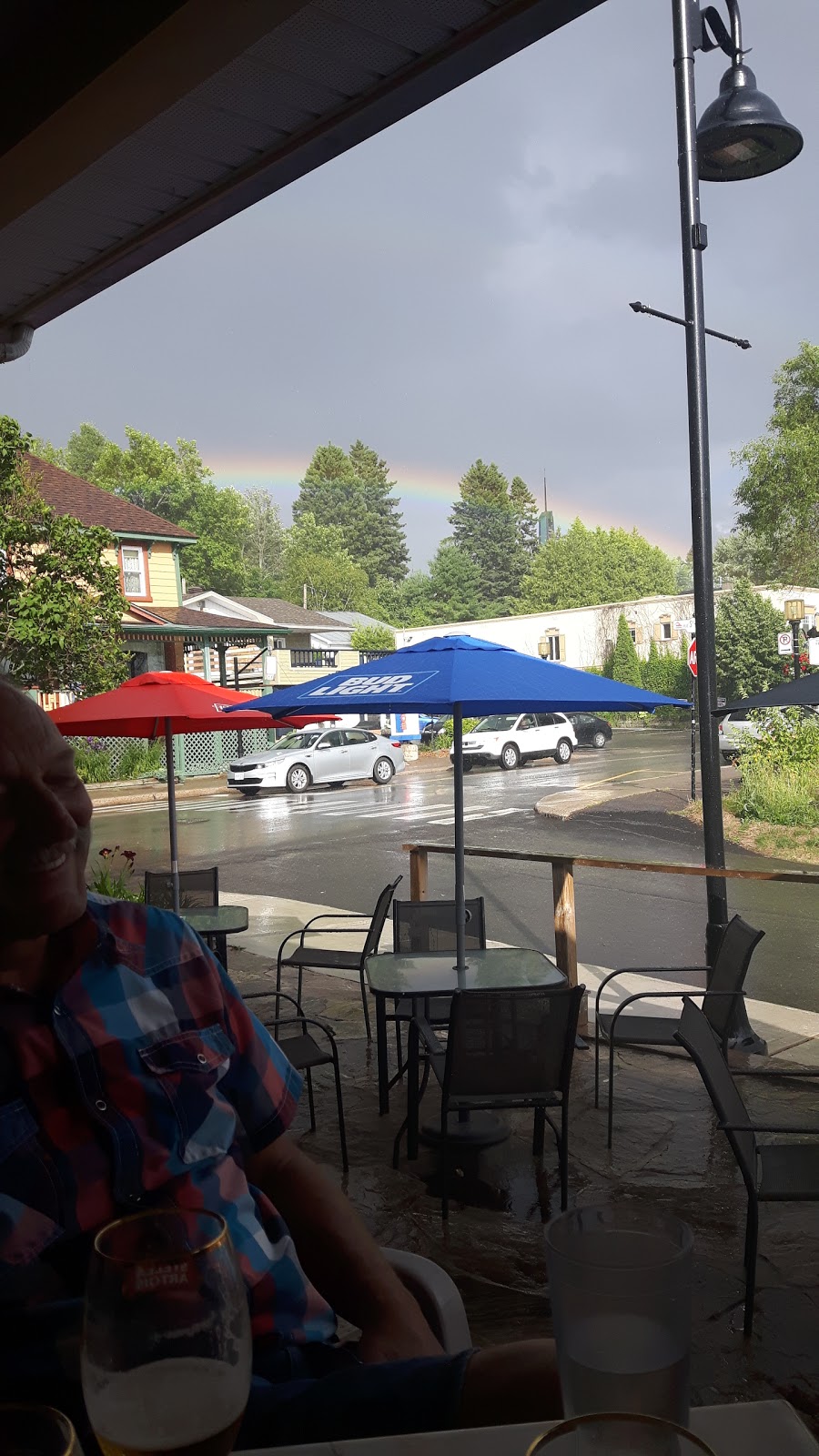 O Divin Bistro | 416 Rue Principale, Saint-Donat-de-Montcalm, QC J0T 2C0, Canada | Phone: (819) 424-2006