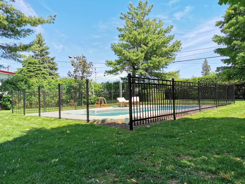 Clôture Tendance | 137 Rue du Cristal, Terrebonne, QC J7M 2H6, Canada | Phone: (514) 475-8967