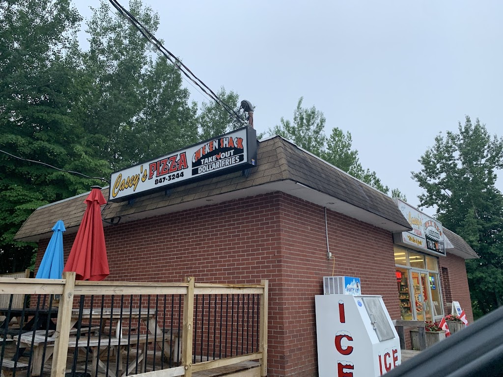 Caseys Pizza & Chicken Shack | restaurant | 16 Scott Ave, Rothesay, NB E2E 2K3, Canada | 5068473244 OR +1 506-847-3244