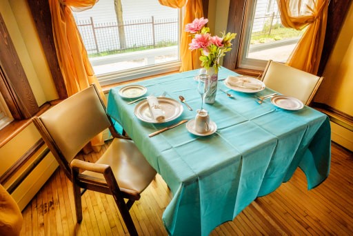 La maison blanche | 151 Rue Grenier, Laurierville, QC G0S 1P0, Canada | Phone: (819) 291-1013