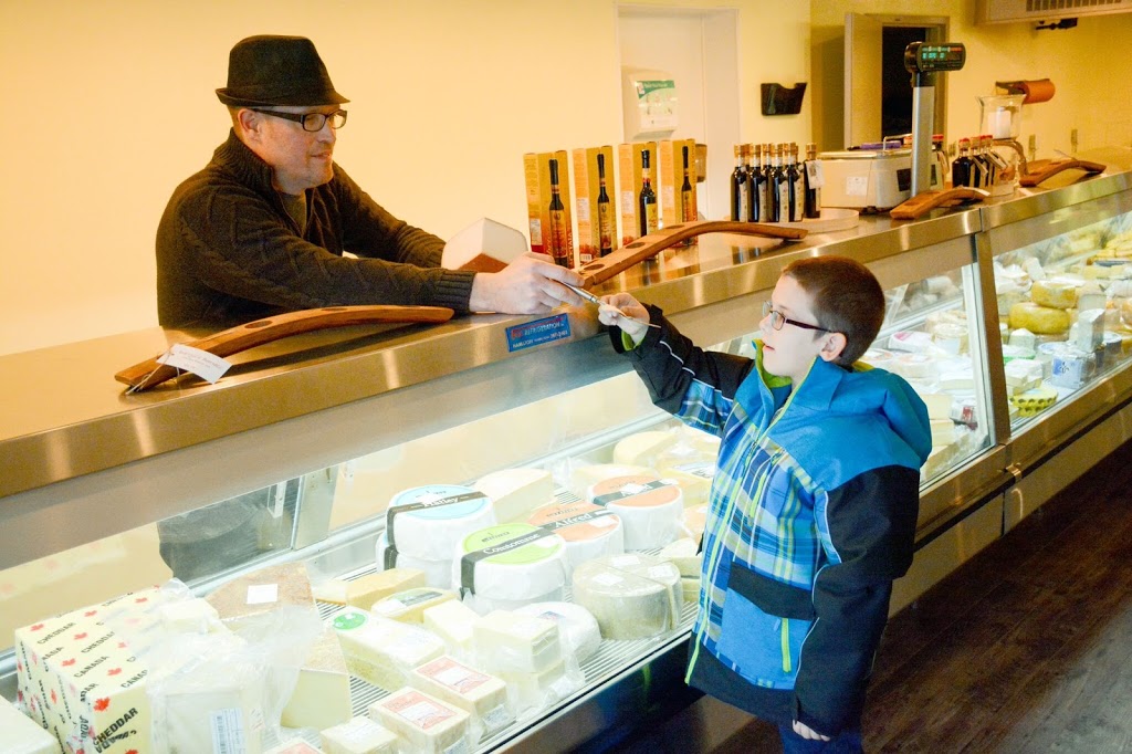 The Udder Way Artisan Cheese Company | 410 RR 20, Hannon, ON L0R 1P0, Canada | Phone: (905) 906-4633