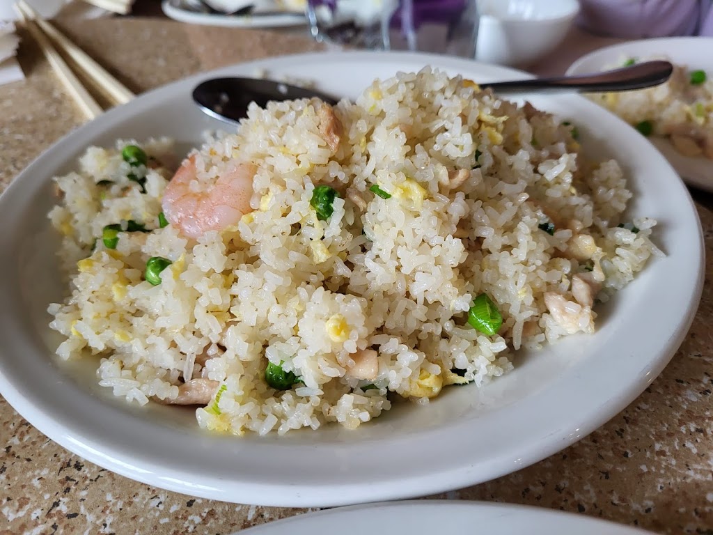 Silver Dragon Restaurant (Banff) | 109 Spray Ave, Banff, AB T1L 1J9, Canada | Phone: (403) 762-3939