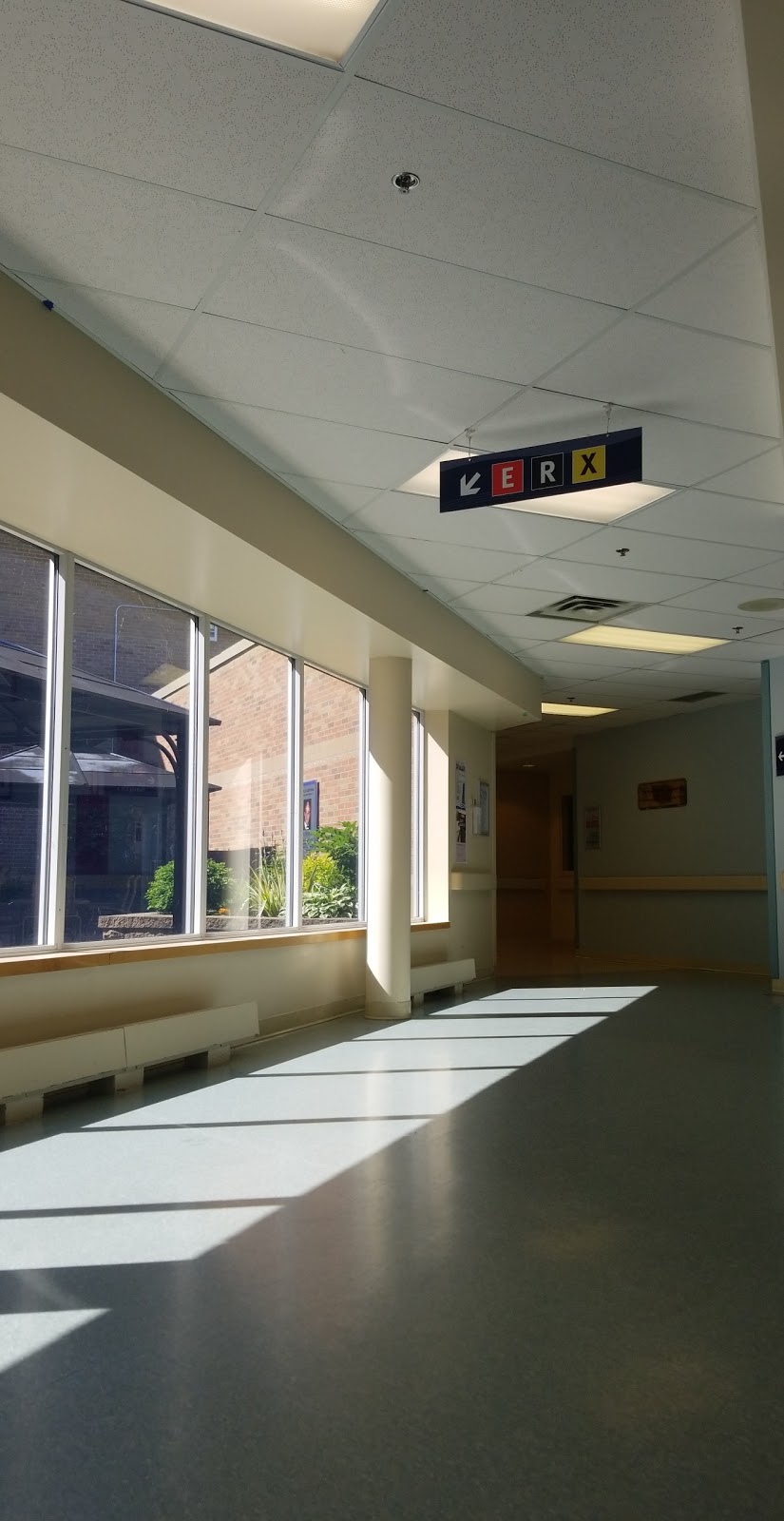 QHC Trenton Memorial Hospital | 242 King St, Trenton, ON K8V 5S6, Canada | Phone: (613) 392-2540