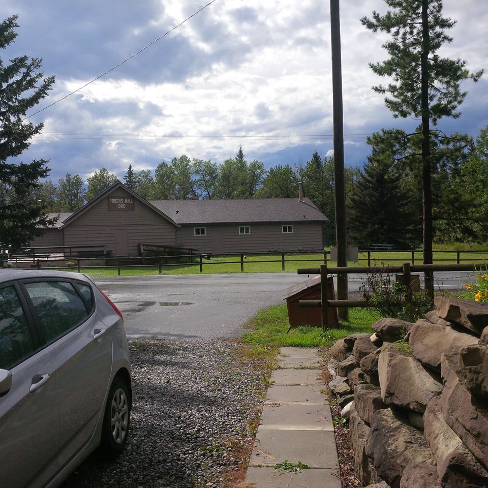 Galloway Nest | 178128 Priddis Valley Rd W, Priddis, AB T0L 1W1, Canada | Phone: (403) 931-7191