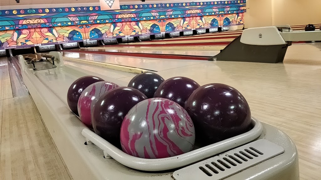 Bowling G Plus | 130 Boulevard Industriel, Repentigny, QC J6A 8A9, Canada | Phone: (450) 585-8474