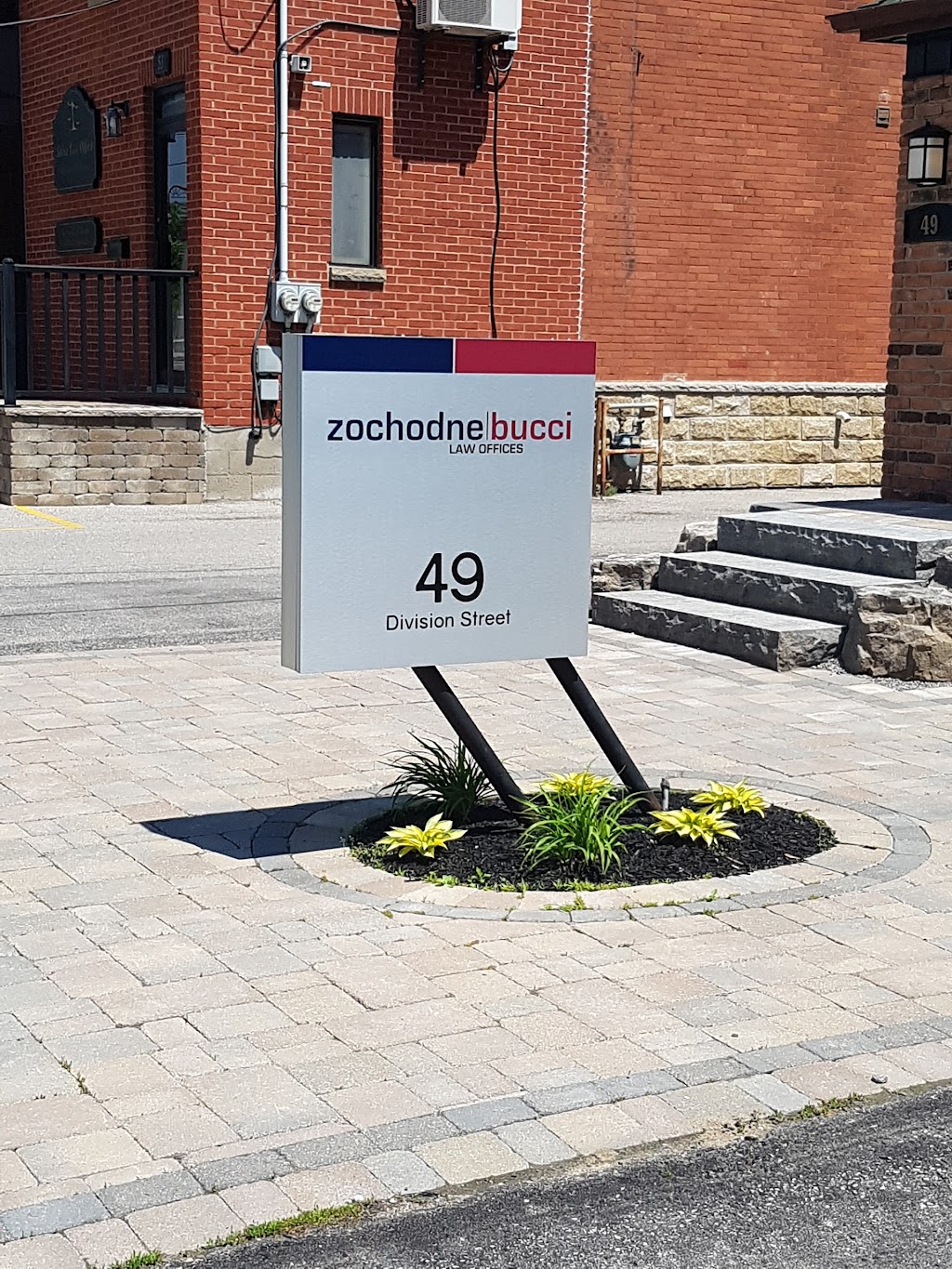 Zochodne Law Office | 49 Division St, Oshawa, ON L1G 5L8, Canada | Phone: (905) 576-5153