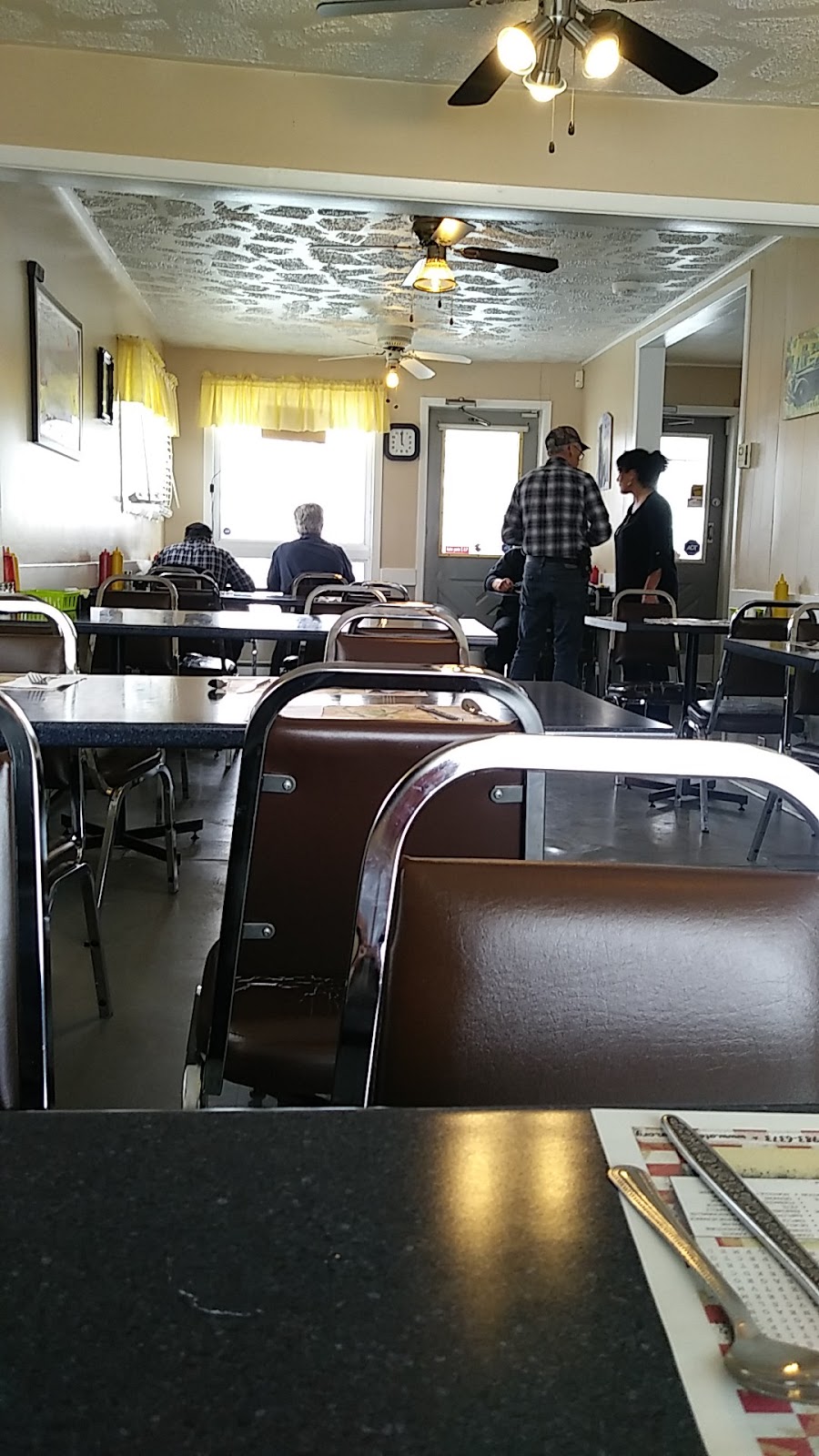 Casse Croute Chez Mom Patate | 280 Rue Principale, Plaisance, QC J0V 1S0, Canada | Phone: (819) 427-6562