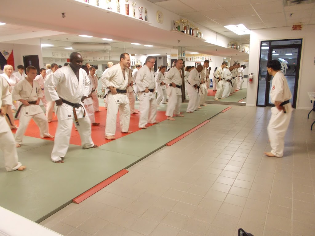 Karate La Prairie | 1775 Chemin de Saint-Jean, La Prairie, QC J5R 0J2, Canada | Phone: (450) 659-8352