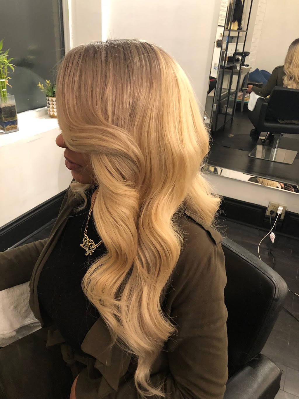 ManeAllure | 510 Driftcurrent Dr, Mississauga, ON L4Z 4B4, Canada | Phone: (647) 641-6263