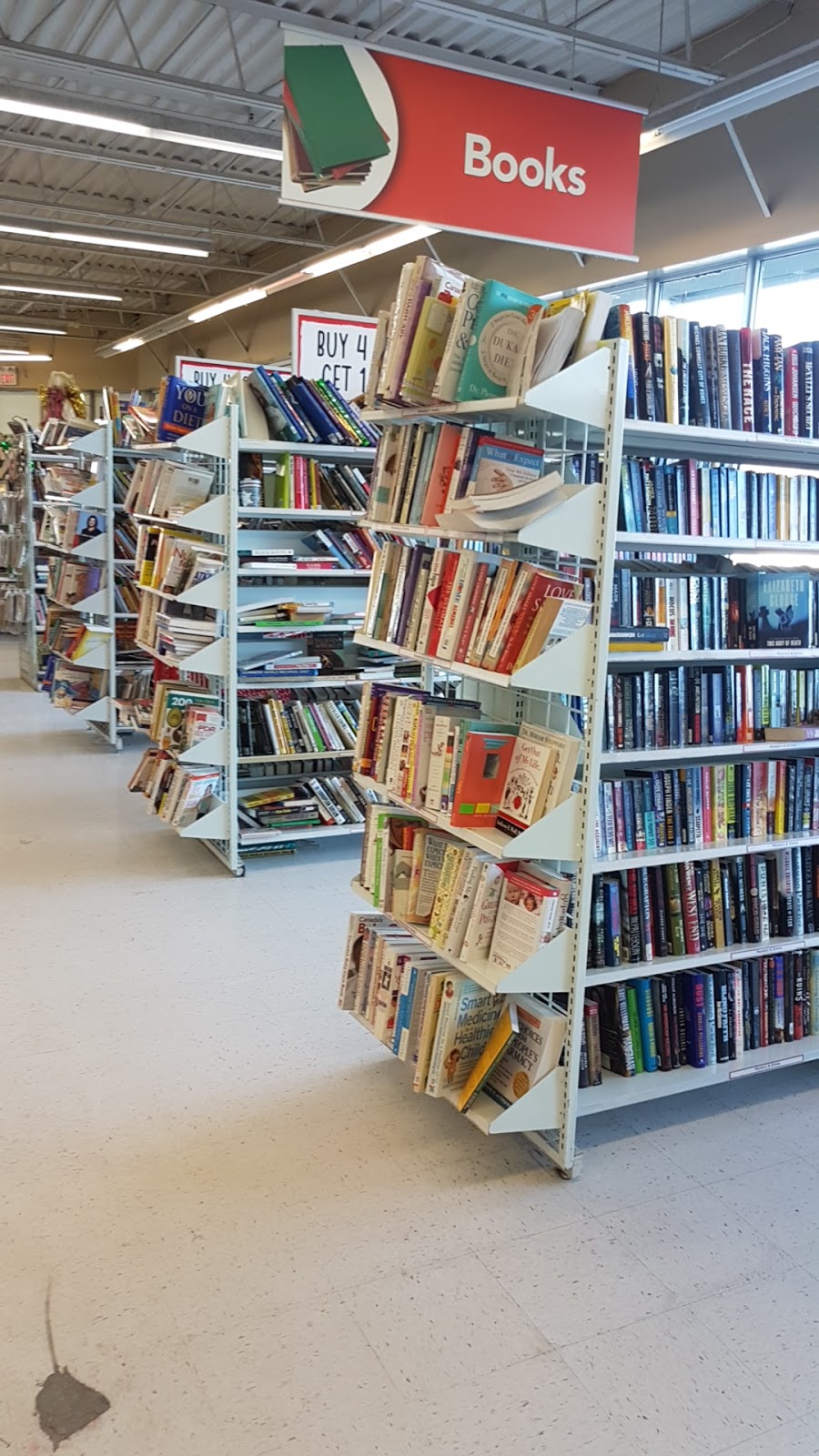 Value Village | 6711 Tecumseh Rd E, Windsor, ON N8T 3K7, Canada | Phone: (519) 944-1372