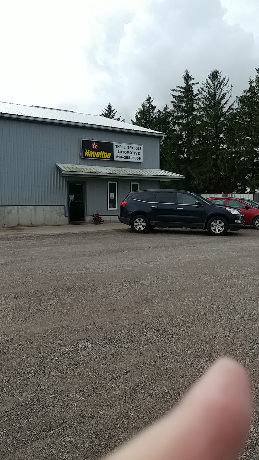 Three Brydges Automotive Sales & Service | 5939 Dundas St, Thorndale, ON N0M 2P0, Canada | Phone: (519) 285-3809
