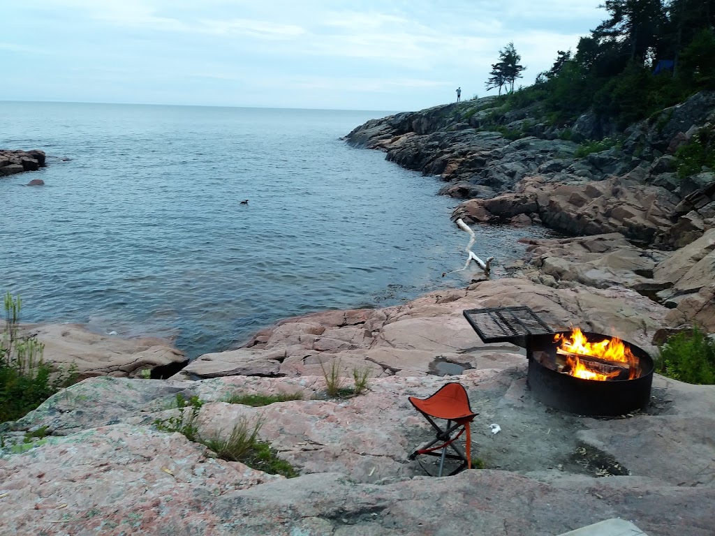 Mer et monde écotours | 20 Chem. Jalbert, Grandes-Bergeronnes, QC G0T 1G0, Canada | Phone: (418) 232-6779