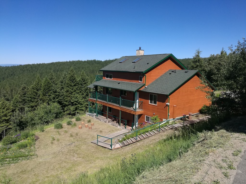Wild Nature B&B | 7096 Goudie Rd, Kelowna, BC V1P 1H7, Canada | Phone: (250) 765-8833
