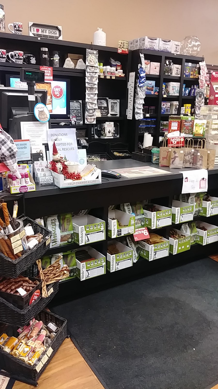 Pet Valu | 120 Thames St N, Ingersoll, ON N5C 4B1, Canada | Phone: (519) 425-1544