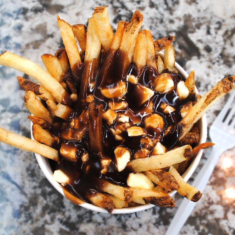 New York Fries - Bonnie Doon Shopping Centre | 83 rd Street and, 82 Ave NW Unit 171, Edmonton, AB T6C 4E3, Canada | Phone: (780) 466-1609