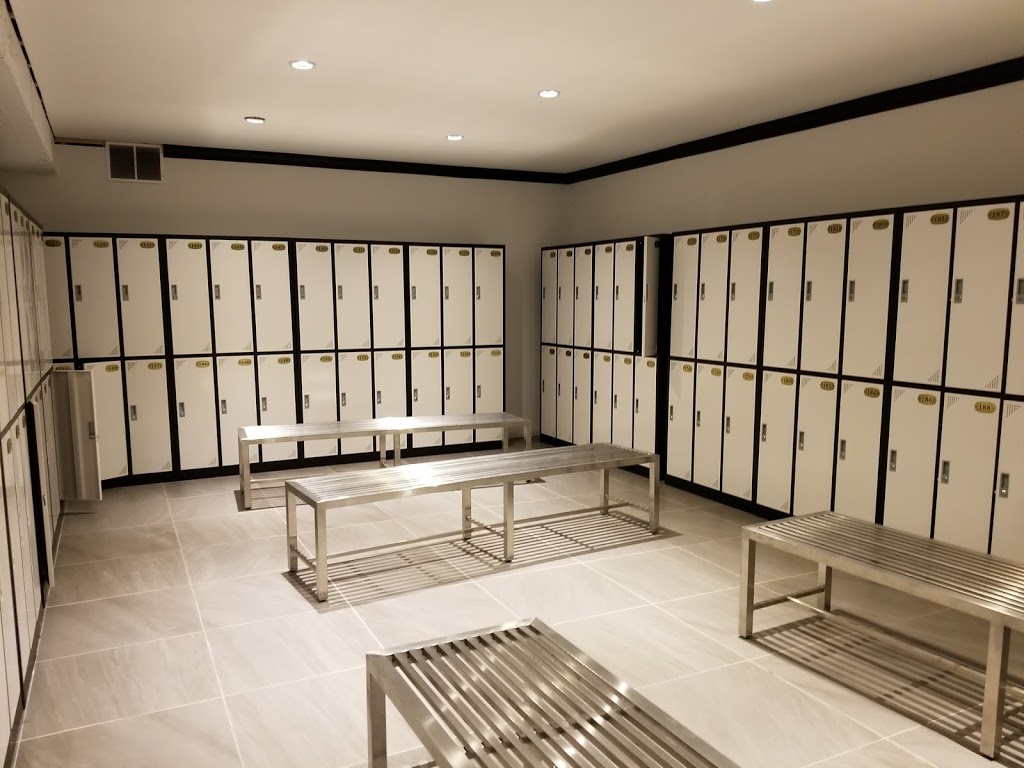 WORLD CHAMPION CLUB | 12851 No 5 Rd, Richmond, BC V7A 4E9, Canada | Phone: (604) 275-5288
