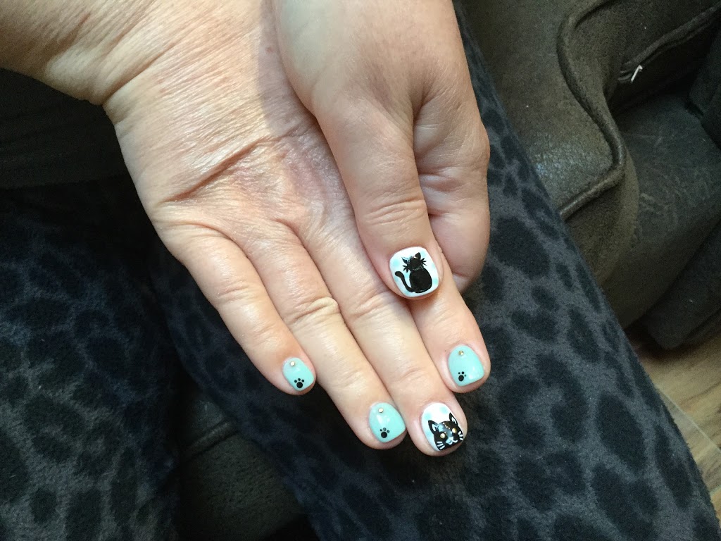 L & V Nails | 4857 Elliott St, Delta, BC V4K 2S7, Canada | Phone: (604) 946-0252