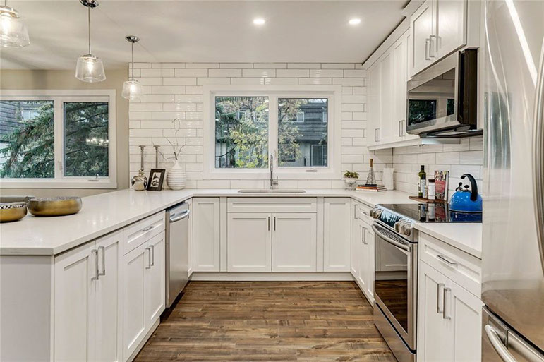 The Tile Box | 3220 5 Ave NE #3, Calgary, AB T2A 5N1, Canada | Phone: (403) 453-5111