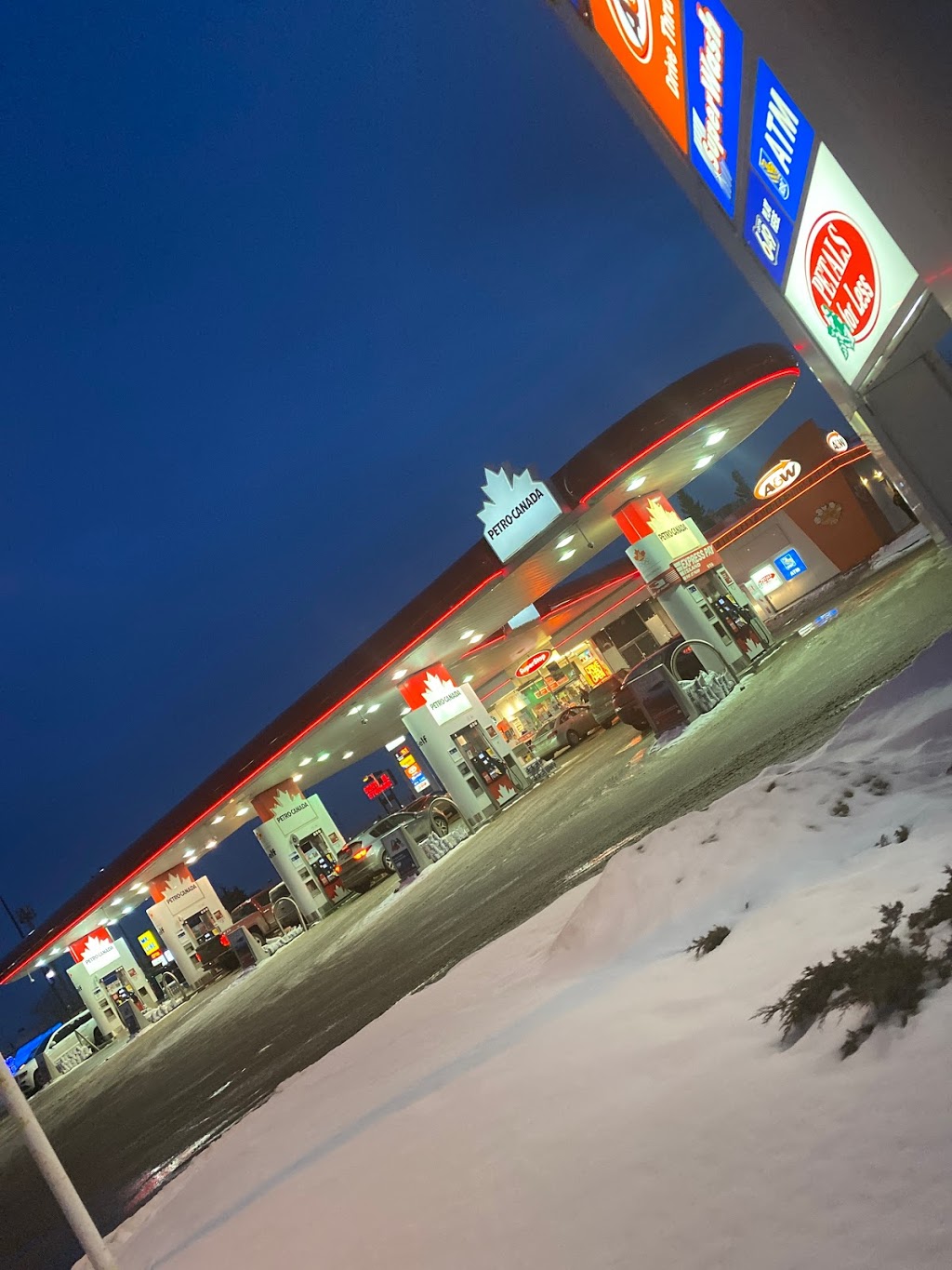 A&W Canada | 5011 137th Avenue N.E, Edmonton, AB T5A 5C5, Canada | Phone: (780) 478-8001