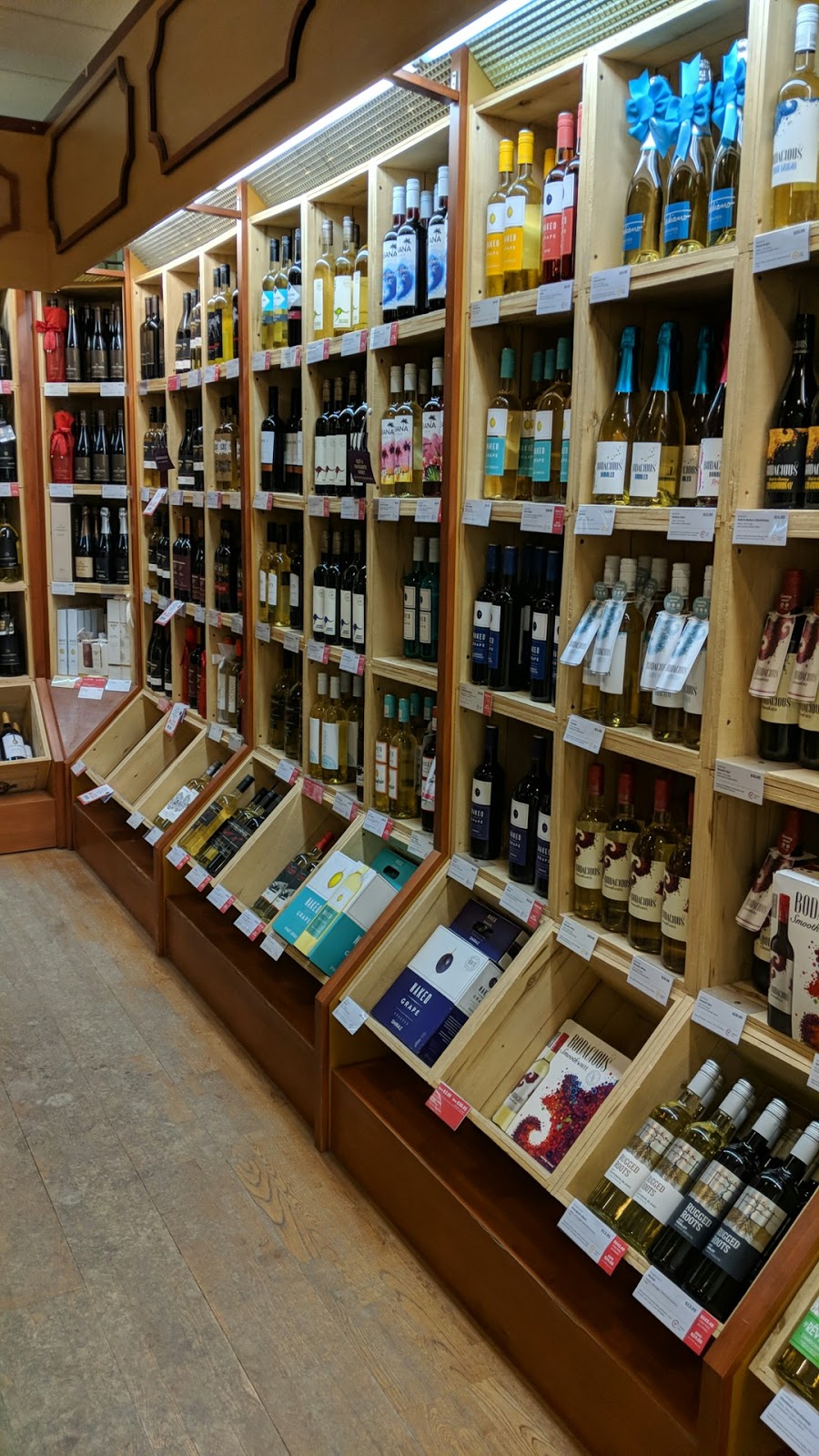 Wine Rack | Northland Mall, 1275 Highbury Ave N, London, ON N5Y 1A8, Canada | Phone: (519) 457-3091