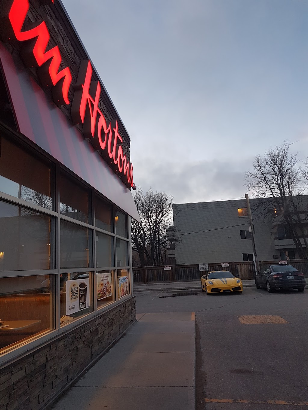 Tim Hortons | 2401 Pembina Hwy, Winnipeg, MB R3T 2H4, Canada | Phone: (204) 269-3605