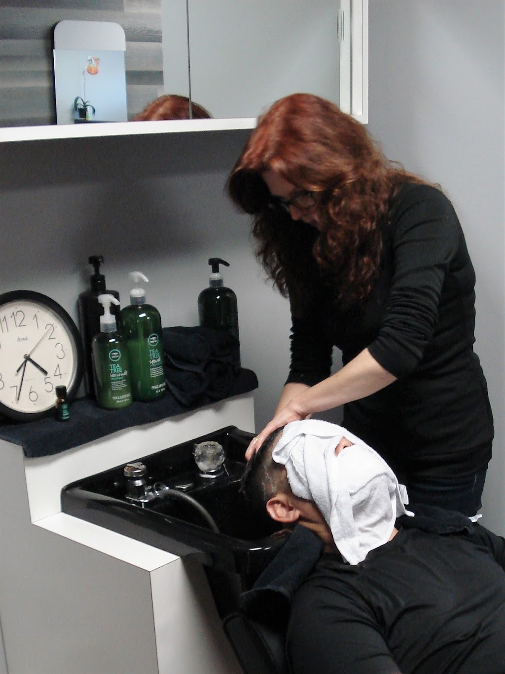 Gents & Jrs Barber Shop | Ask for SUSAN to receive Gents & Jrs Services and pricing, inside Parkside Parlour, 3040 Flint St, Port Coquitlam, BC V3B 4H4, Canada | Phone: (604) 945-8007