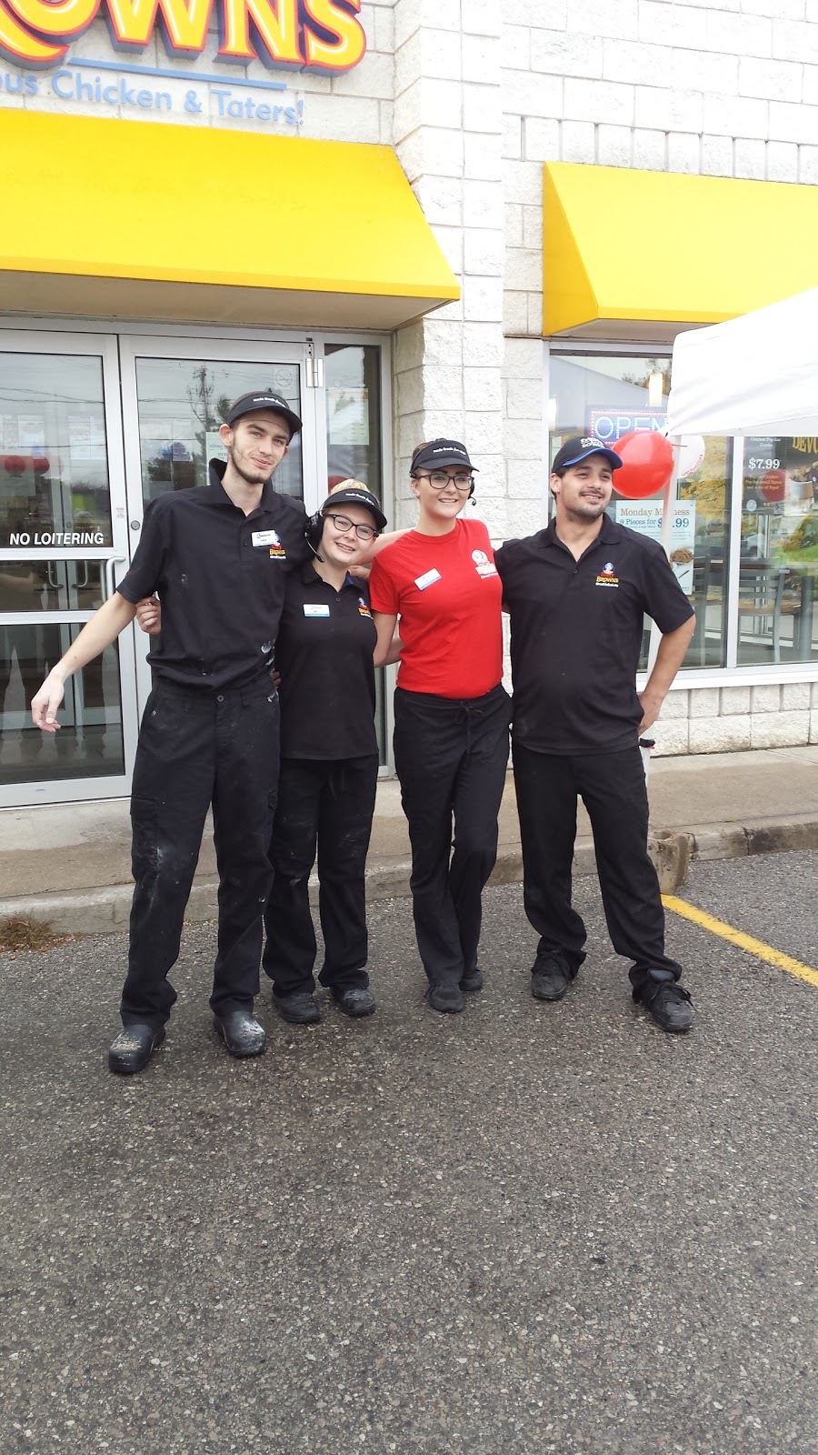 Mary Browns Chicken & Taters | 162-164 Mill St #4, Angus, ON L0M 1B0, Canada | Phone: (705) 424-6279