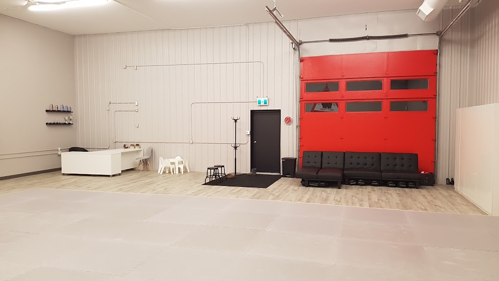 Okotoks Brazilian Jiu-Jitsu | 220 N Railway St Unit 2, Okotoks, AB T1S 1A3, Canada | Phone: (403) 771-3611